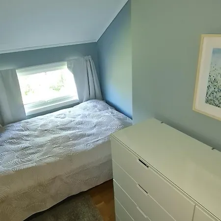 펜션 Panorama Utsikts Hytte I 륑달