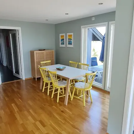 펜션 Panorama Utsikts Hytte I 륑달