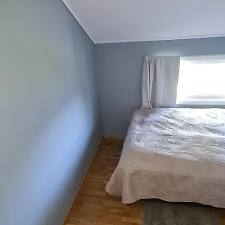 펜션 Panorama Utsikts Hytte I 륑달